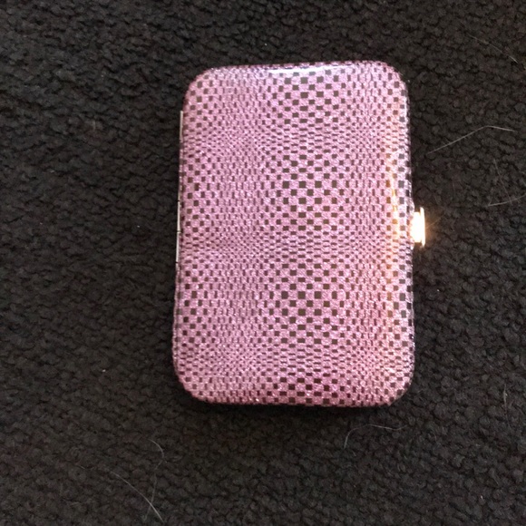 Nail kit - Picture 2 of 2